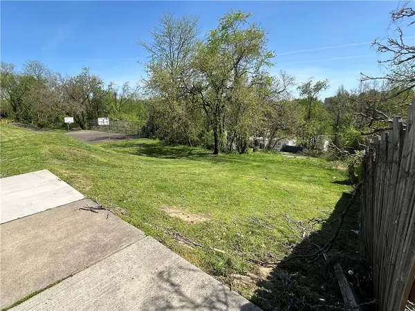 2806 Cobden, Pittsburgh, PA 15203