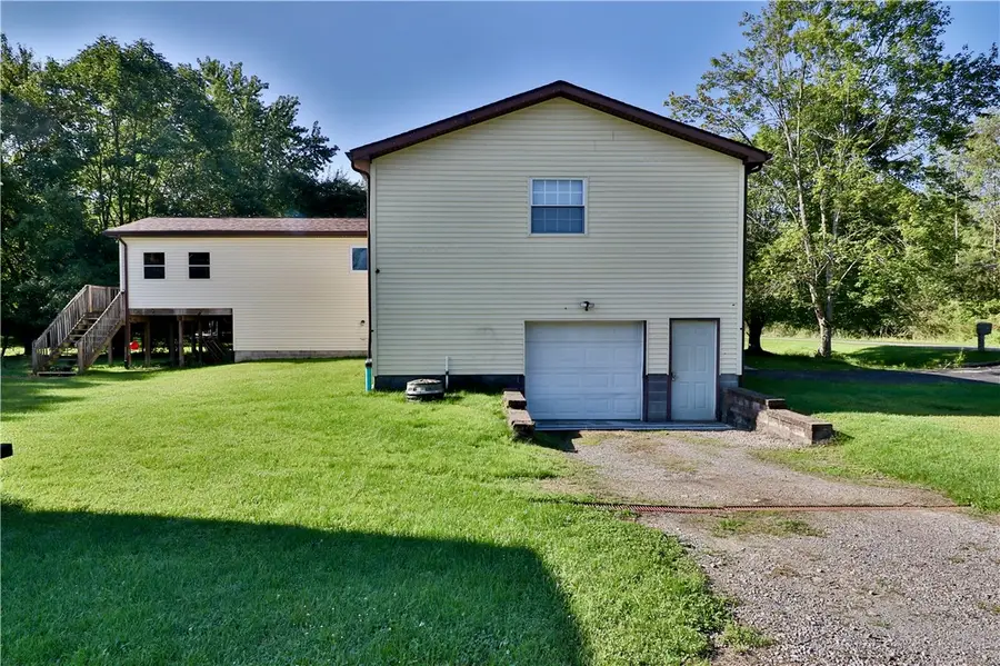 19 N 26th St, Greenville, PA 16125 - #3