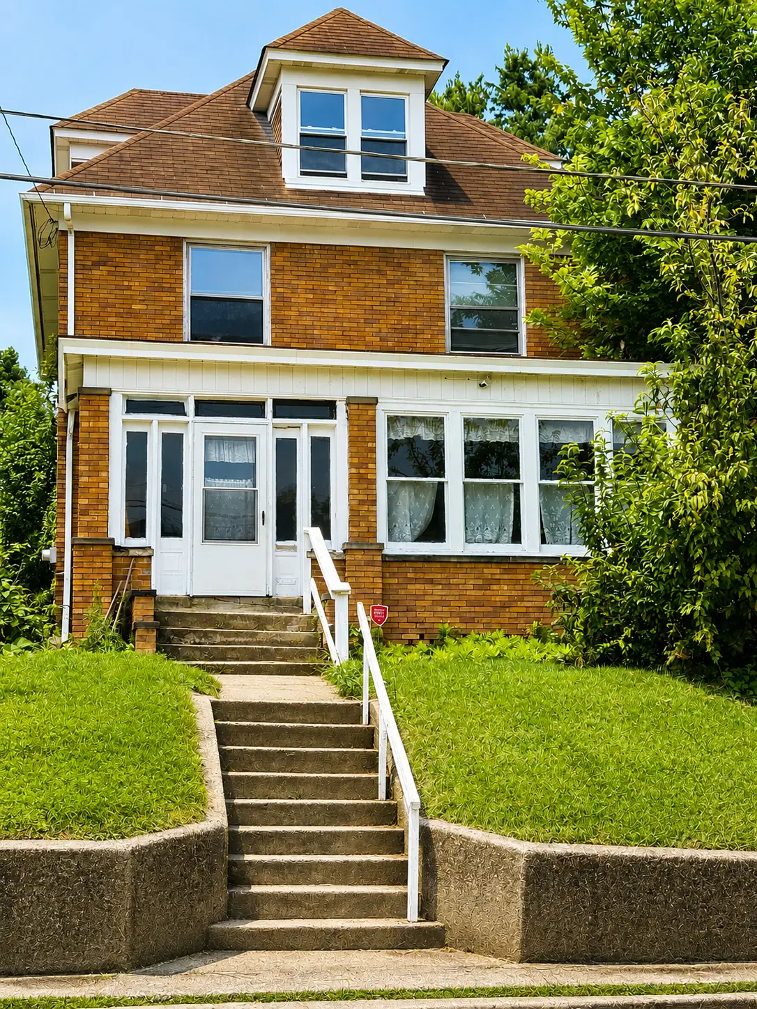 882 Mcintire Way, Brackenridge, PA 15014 - #1