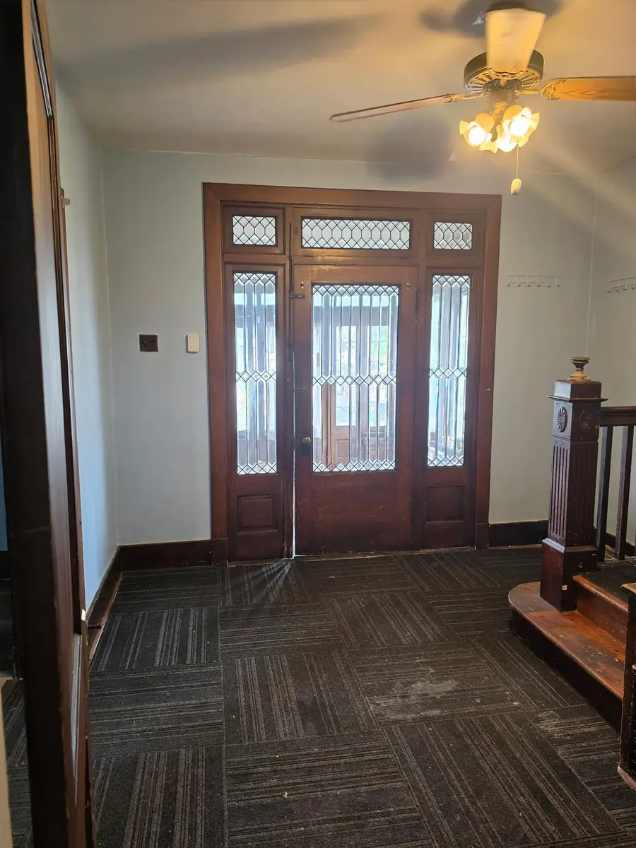 882 Mcintire Way, Brackenridge, PA 15014 - #3