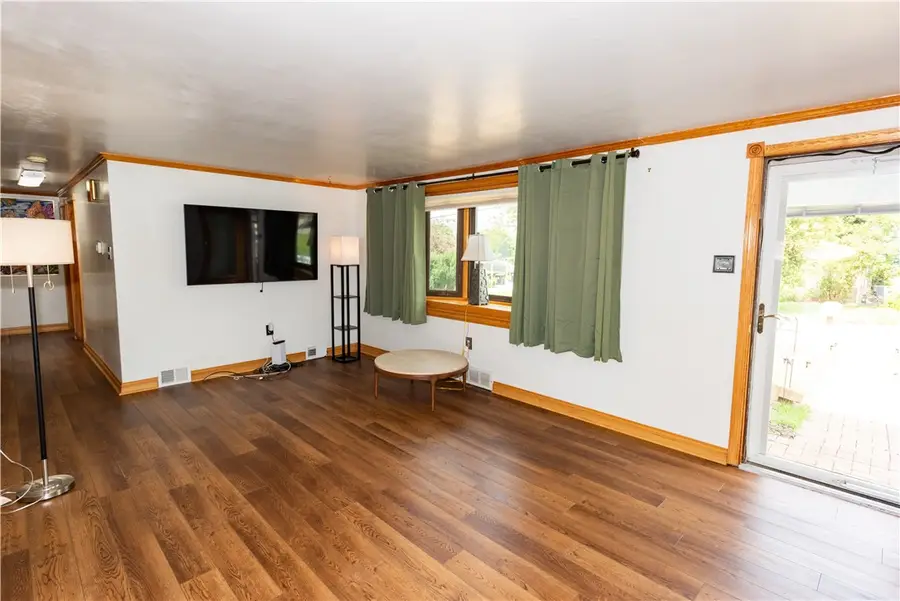 387 Harold St, Pittsburgh, PA 15237 - #3