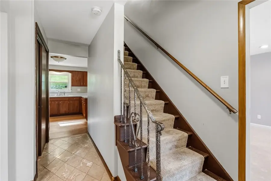1349 Sturdy Oak Dr, Pittsburgh, PA 15220 - #2