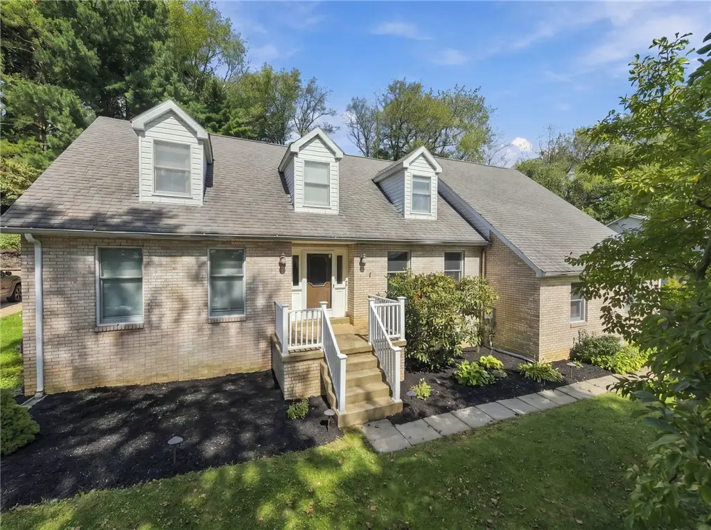 9 Northwood Rd, Greensburg, PA 15601 - #1