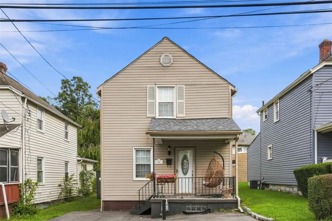 619 Aylesworth Ave, Bridgeville, PA 15017 - #1