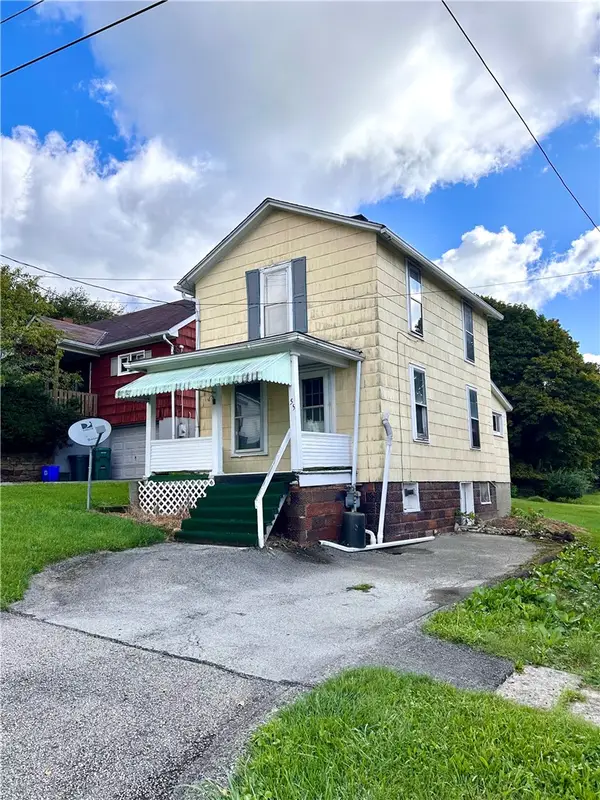 55 N 14th St, Indiana, PA 15701