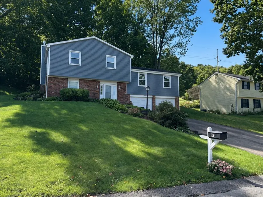 171 Oakdale Dr, Zelienople, PA 16063 - #3