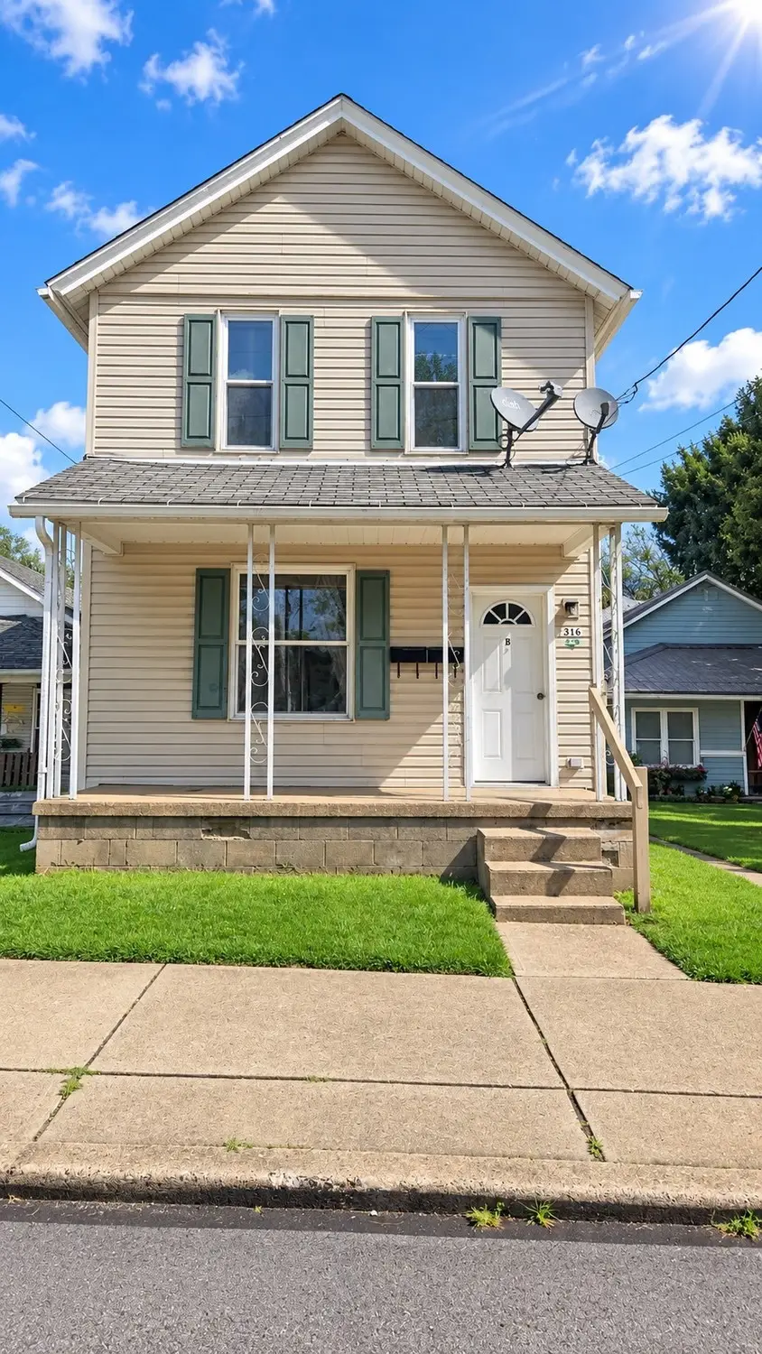 316 Longfellow Street, Vandergrift, PA 15690 - #1