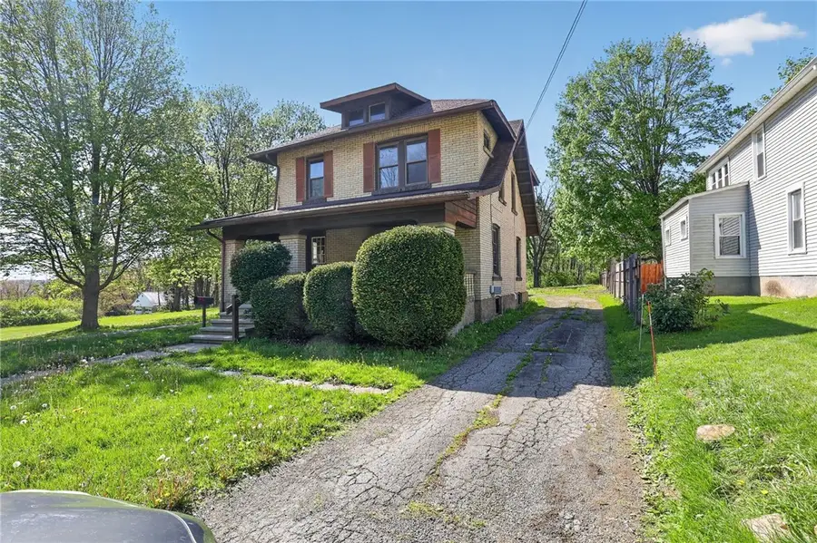 122 W Main St, Greenville, PA 16125 - #3
