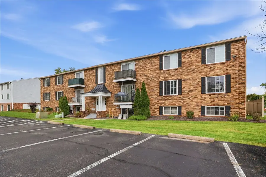 1616 Jefferson Ridge Dr, Clairton, PA 15025 - #2
