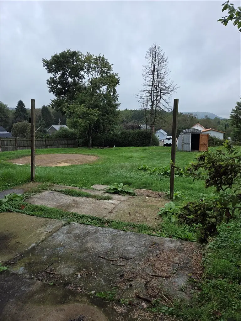 138 11th St, Lucernemines, PA 15754 - #3