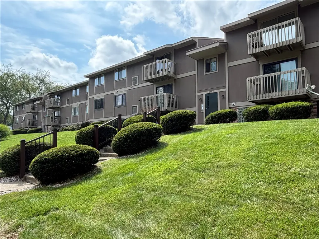 2457 Brook Ledge Rd #12A, Bridgeville, PA 15017 - #1