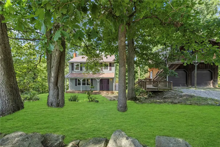 392 Hodgson, Darlington, PA 16115 - #2