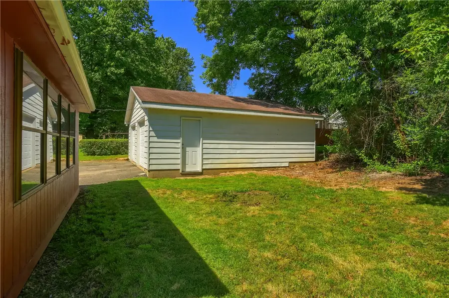 1919 Mercer Road, Ellwood City, PA 16117 - #3