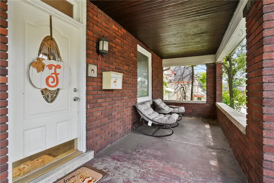 162 Oak St, Butler, PA 16001 - #3