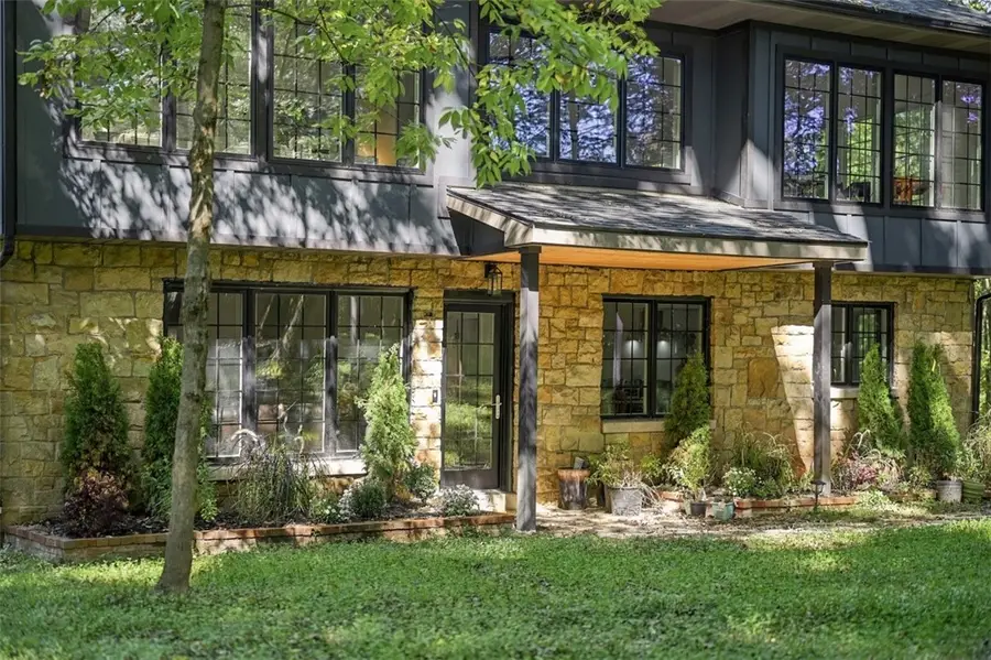 3024 E Bardonner Rd, Gibsonia, PA 15044 - #3