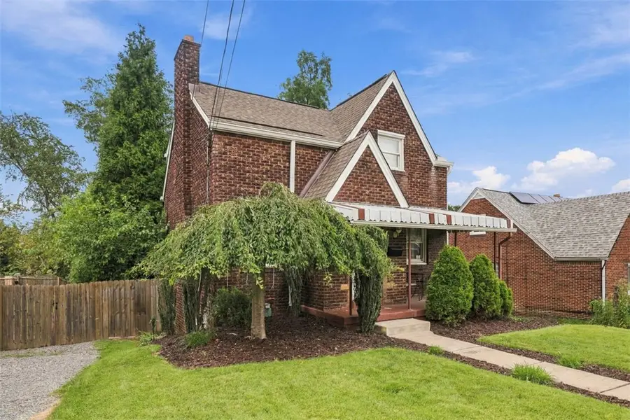 715 Maple St, West Mifflin, PA 15122 - #3