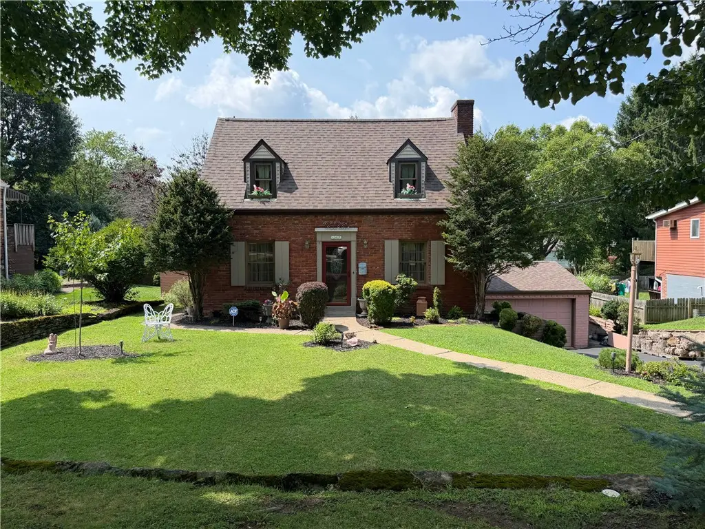 107 Slater Dr, Pittsburgh, PA 15236 - #1