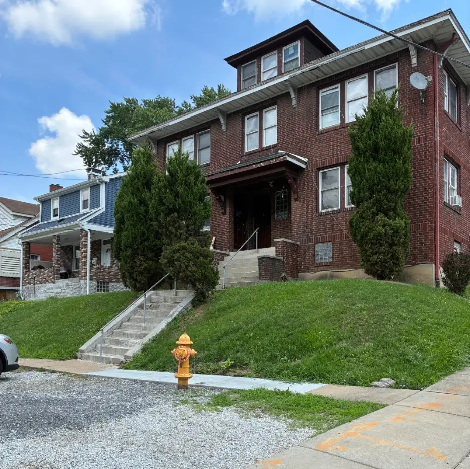 1935 Saw Mill Run Blvd, Pittsburgh, PA 15210 - #1