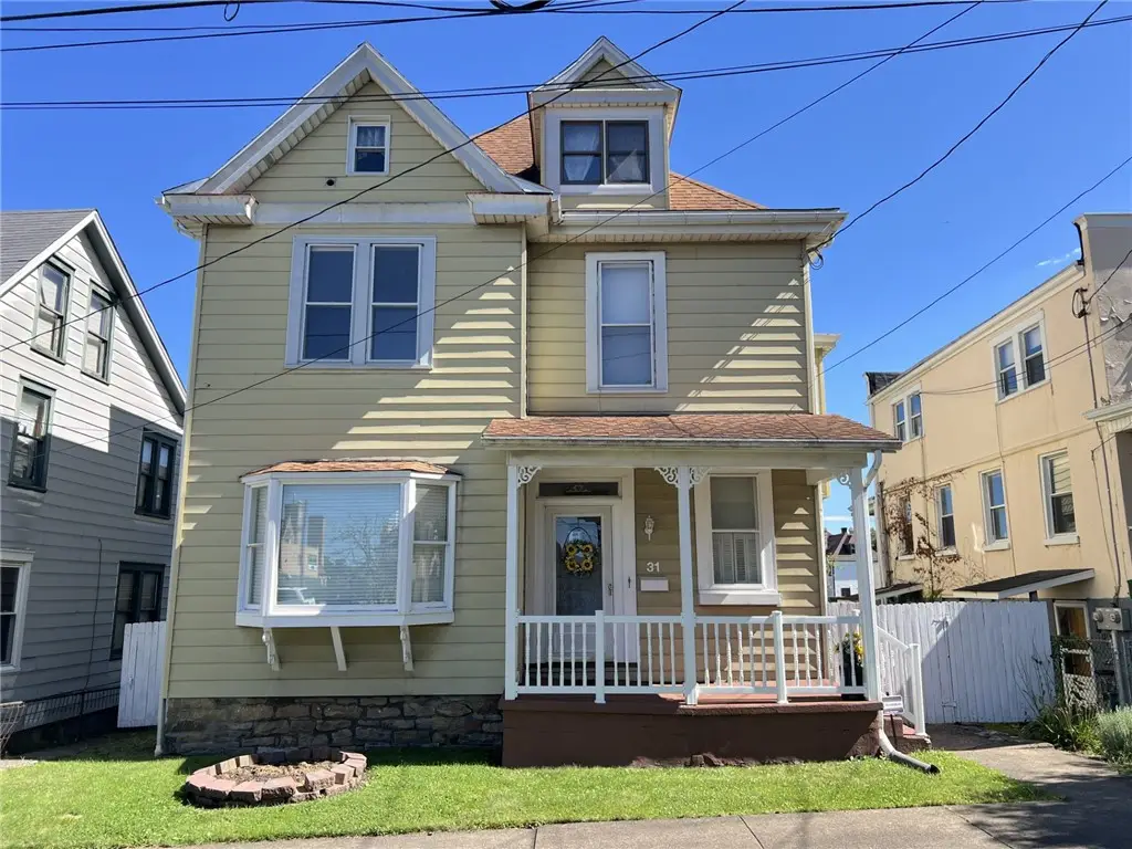 31 Union St, Uniontown, PA 15401 - #1