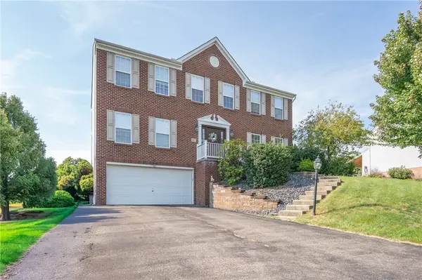 207 Kingsbrooke Dr, Greensburg, PA 15601