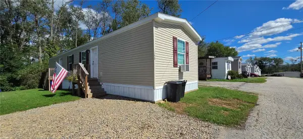 140 Roundtop Cir, East Huntingdon, PA 15683