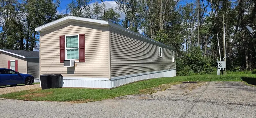 140 Roundtop Cir, East Huntingdon, PA 15683 - #3