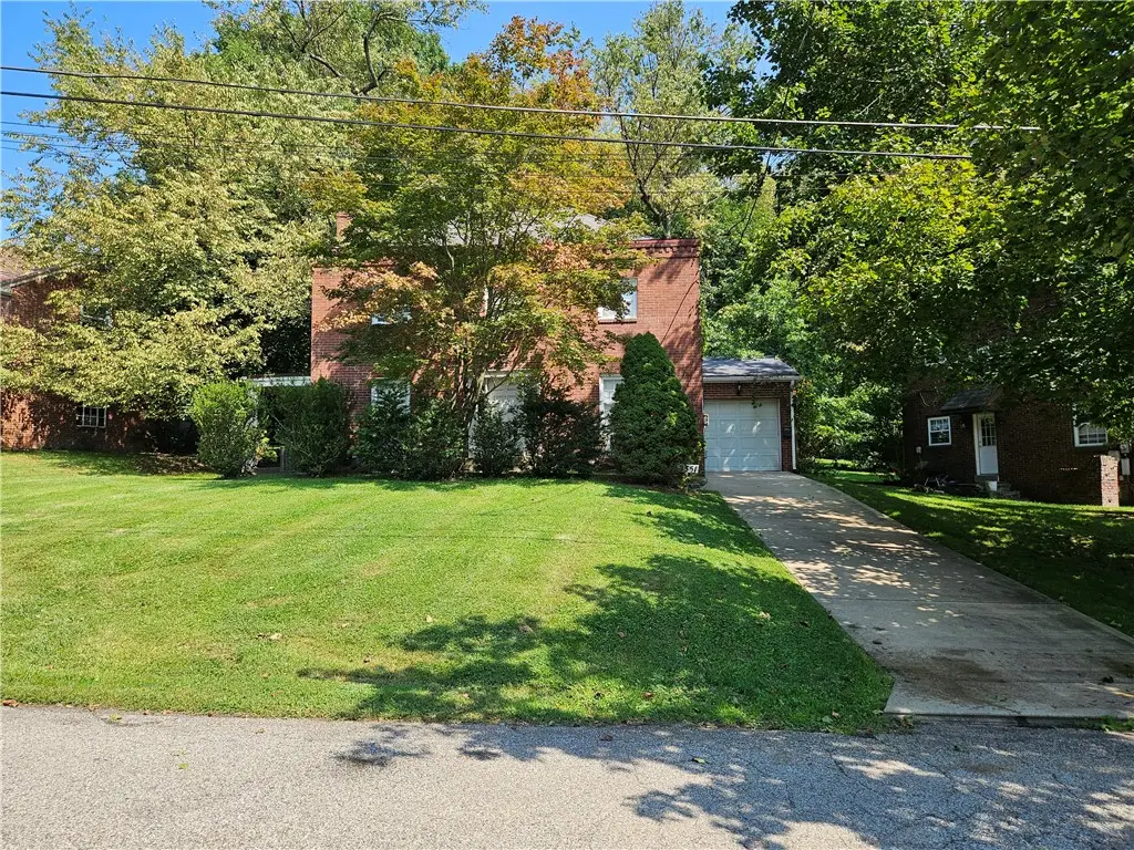 2351 Collins Rd, Pittsburgh, PA 15235 - #1