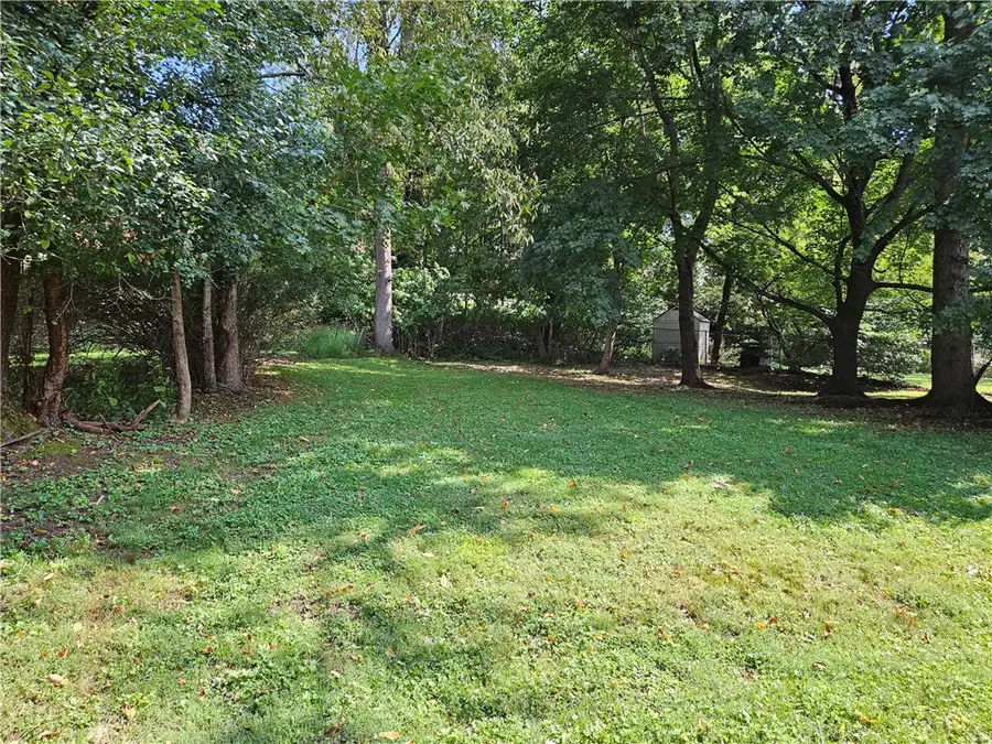 2351 Collins Rd, Pittsburgh, PA 15235 - #2