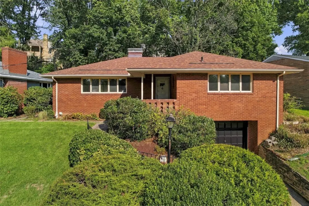 1454 Mohican Dr, Pittsburgh, PA 15228 - #1