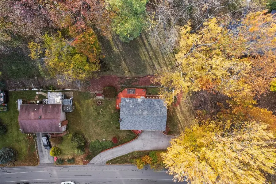 92 Buckhill Rd, Pittsburgh, PA 15237 - #3