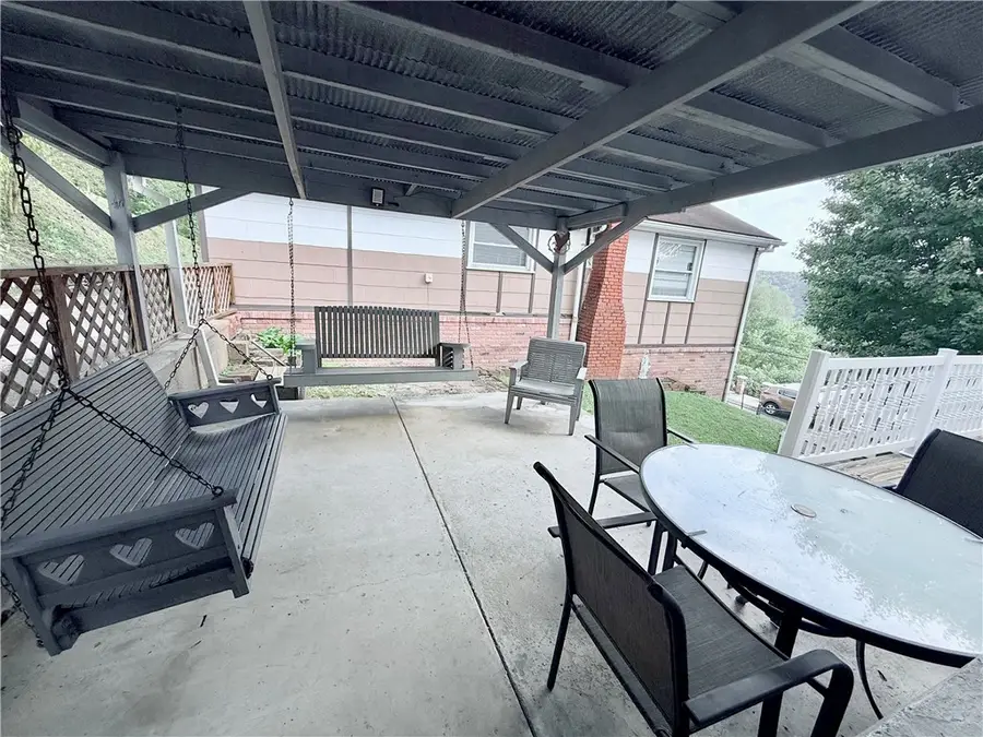 517 3rd Street, Isabella, PA 15447 - #3