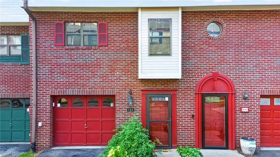 104 Longfellow Ct, Pittsburgh, PA 15218 - #2