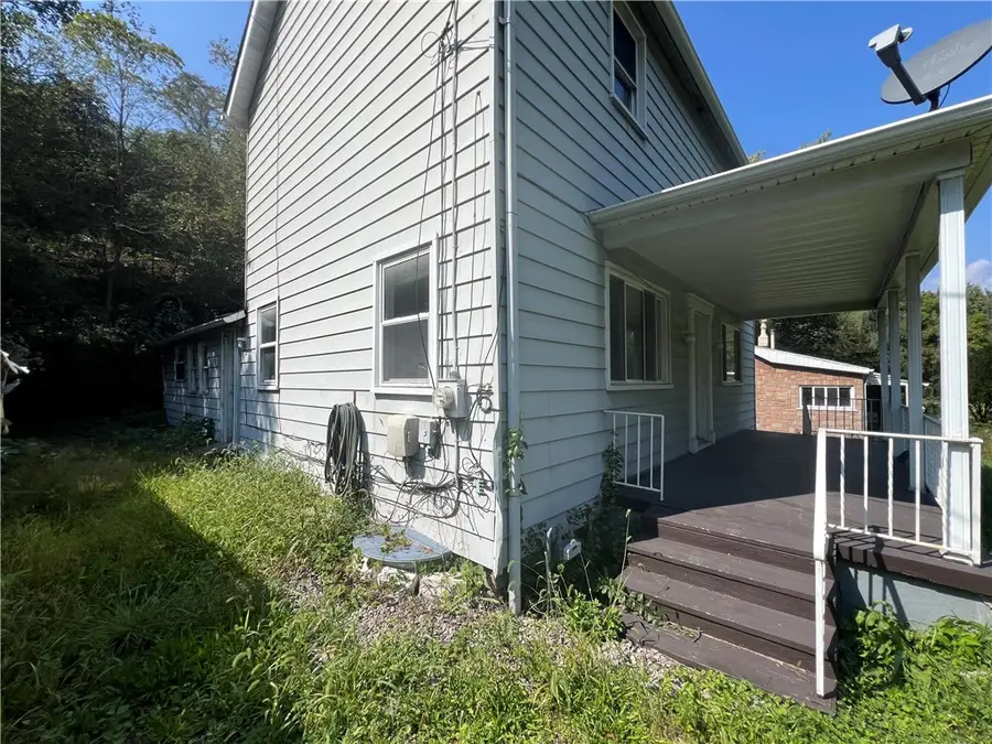 932 Dixon Ave, North Versailles, PA 15137 - #2