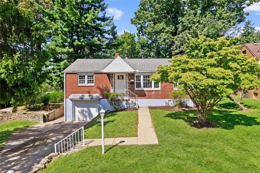 112 Garlow Dr, Pittsburgh, PA 15235 - #2