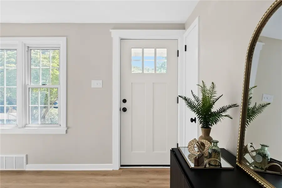 112 Garlow Dr, Pittsburgh, PA 15235 - #3