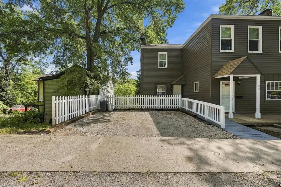 531 Chautauqua St, Pittsburgh, PA 15214 - #2