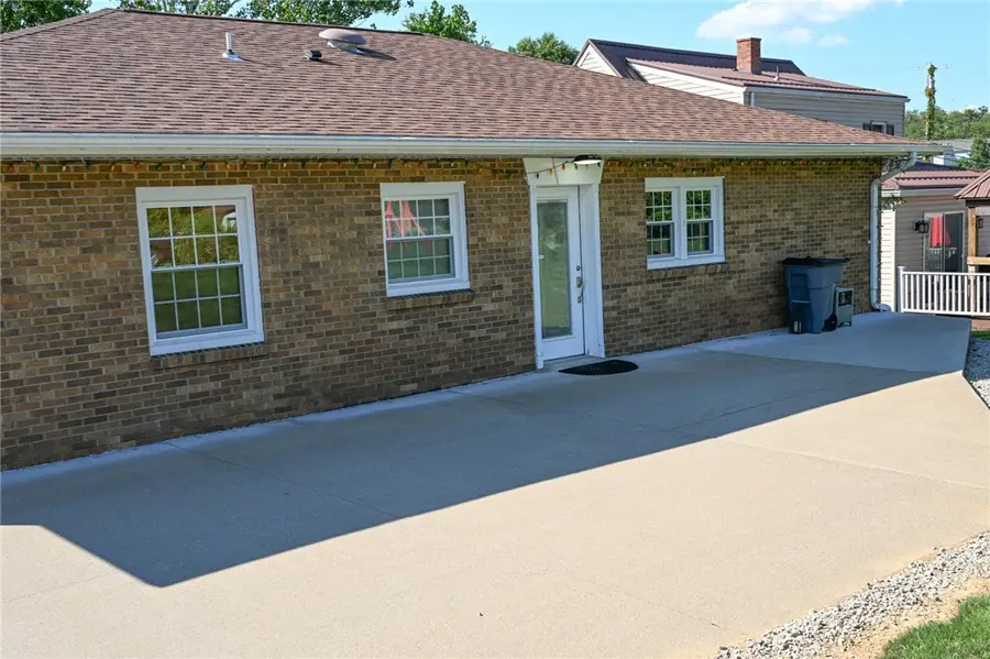 236 California Rd, Brownsville, PA 15417 - #3