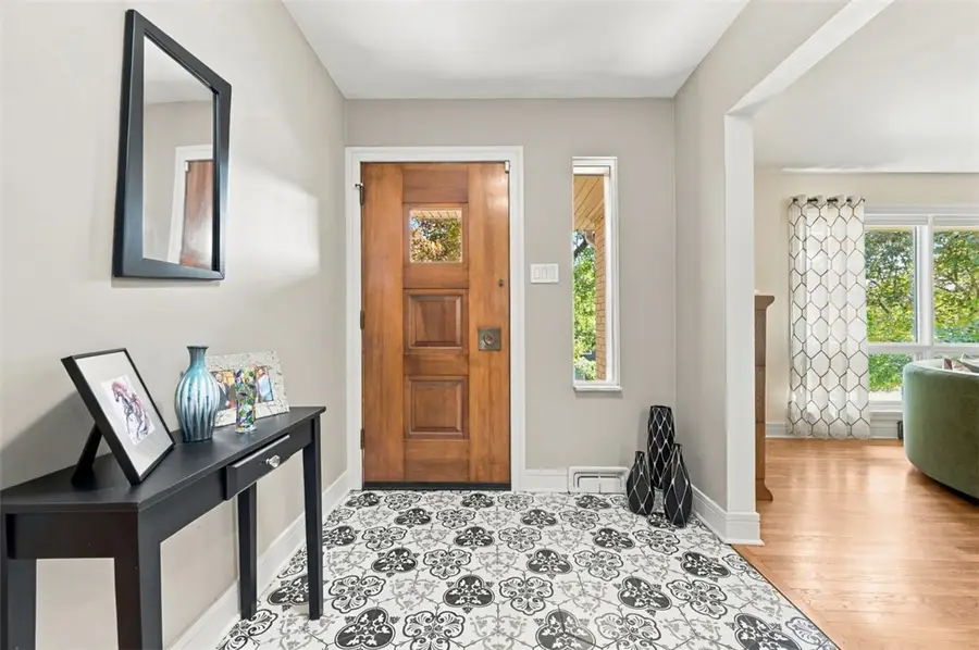13 Carleton Dr, Pittsburgh, PA 15243 - #3
