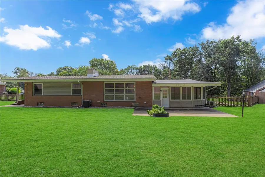 116 Appletree Drive, Beaver, PA 15009 - #2