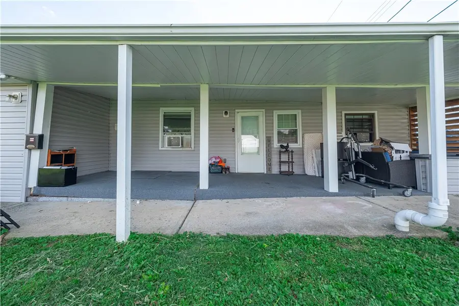 1810 Vanburen, Aliquippa, PA 15009 - #2