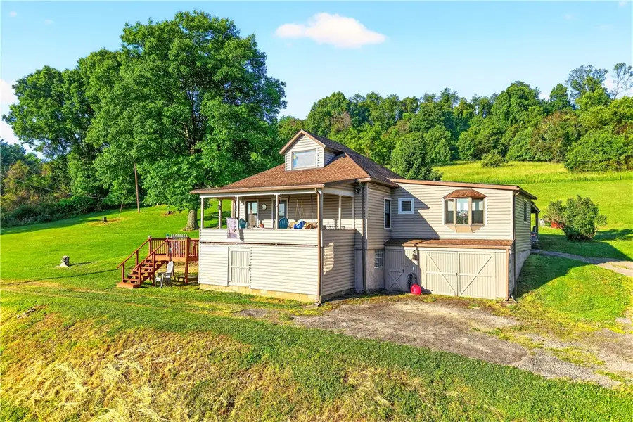 2774 Schwirian Dr, Elizabeth, PA 15037 - #3