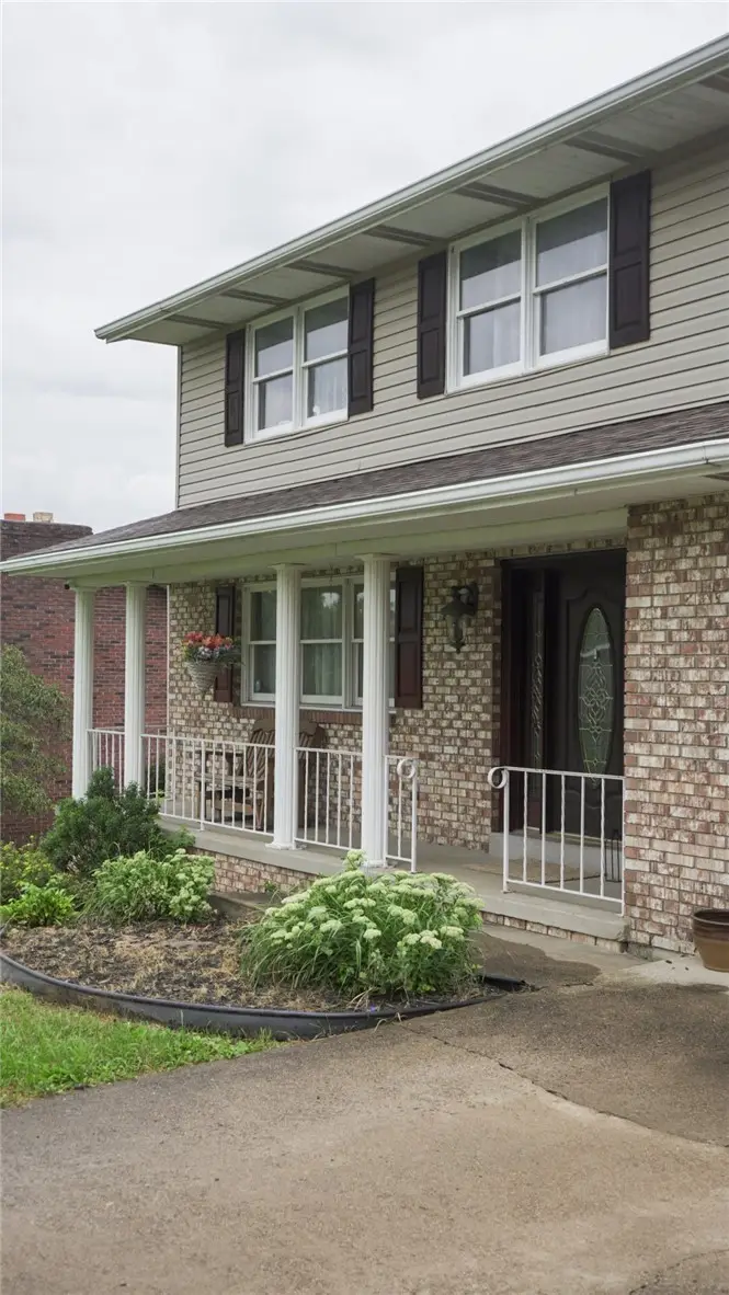 204 David Dr, Uniontown, PA 15401 - #2