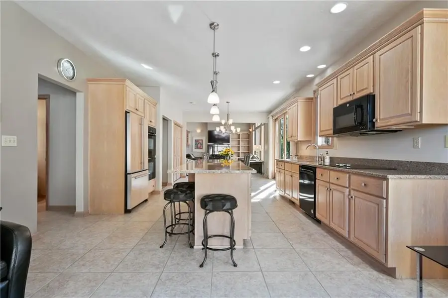 339 Kathy Dr, Rostraver Township, PA 15012 - #3
