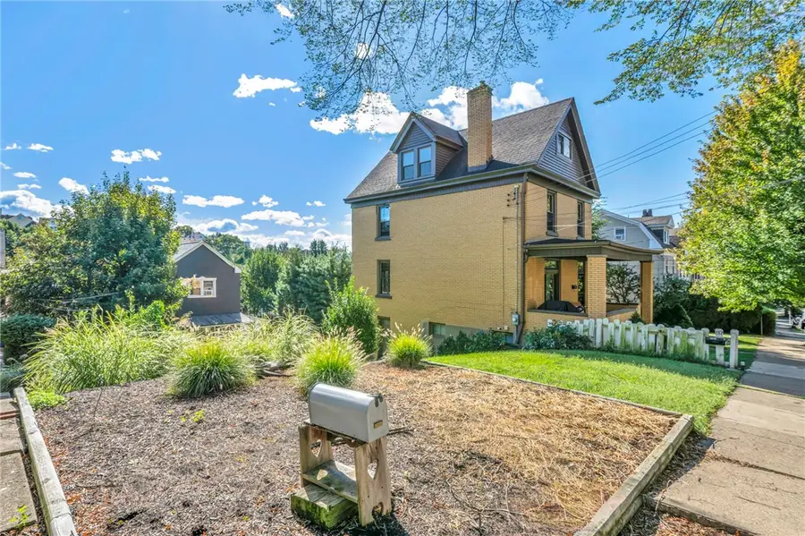 155 Hallock St, Pittsburgh, PA 15211 - #2