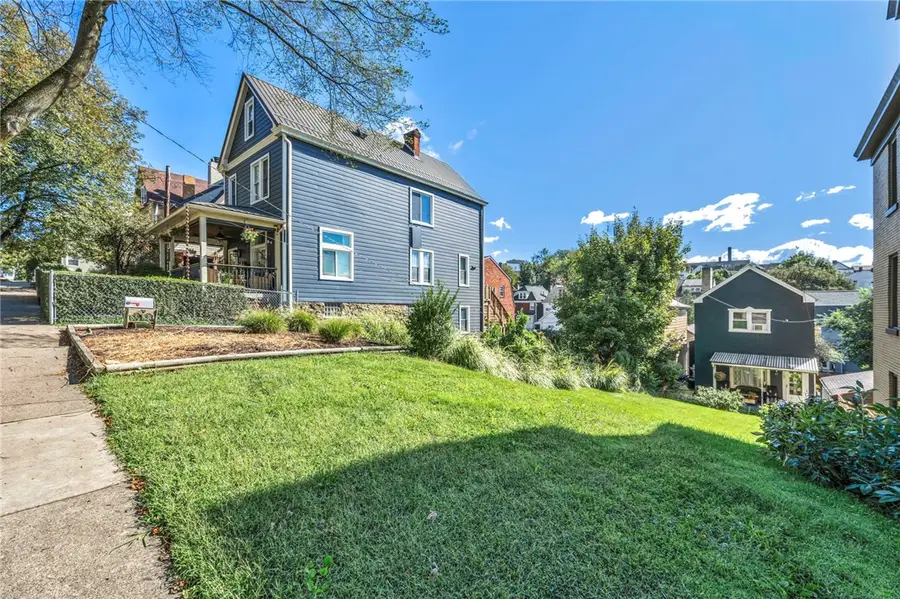 155 Hallock St, Pittsburgh, PA 15211 - #3