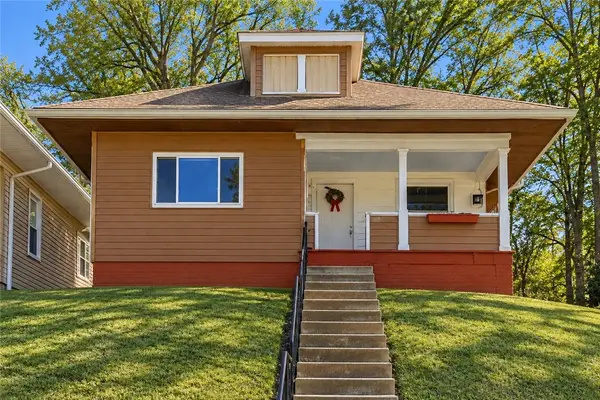 1510 Hiland Ave, Coraopolis, PA 15108