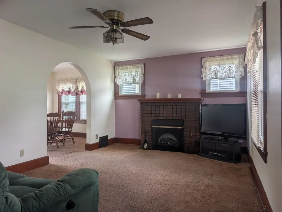 136 4th St., Monaca, PA 15061 - #3