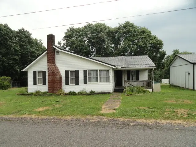 114 Angel Avenue, Petrolia, PA 16050 - #1