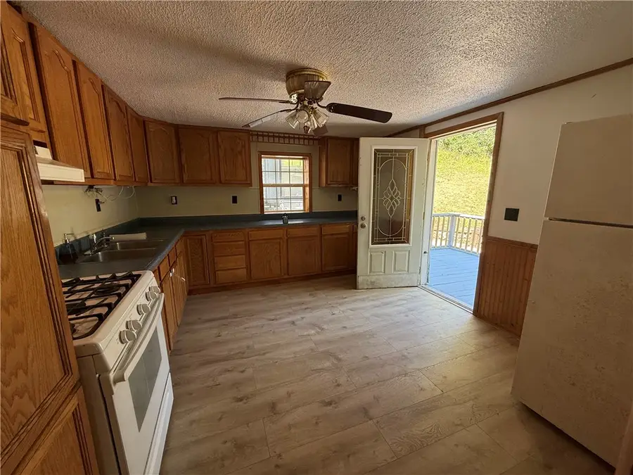 180 Swank Street, Johnstown, PA 15905 - #3