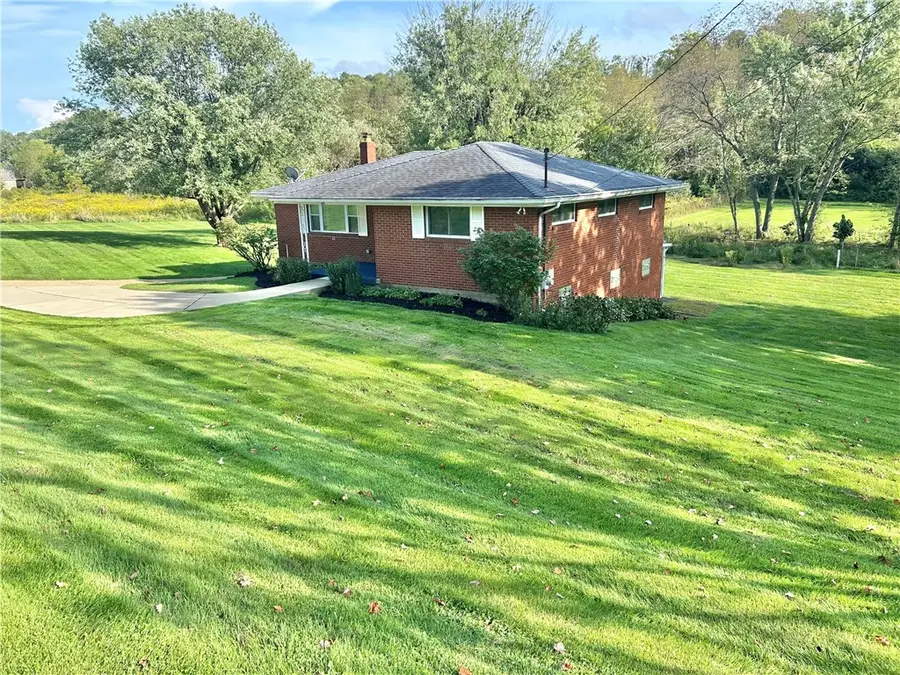 45 Lagonda Rd, Washington, PA 15301 - #2